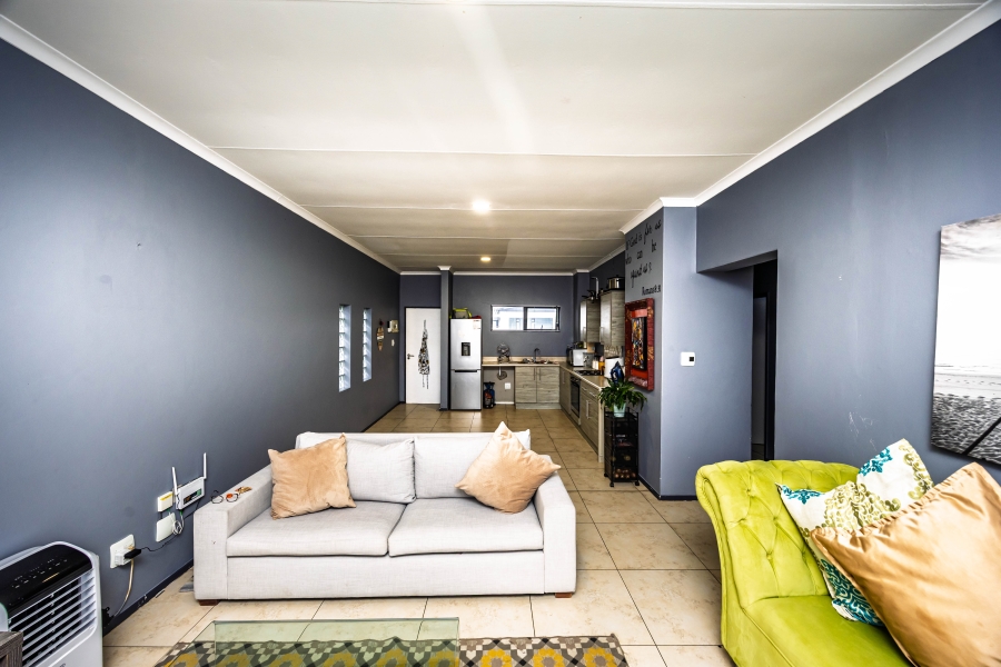 2 Bedroom Property for Sale in Nahoon Valley Park Eastern Cape